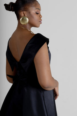 Frida Black Classic Maxi Dress
