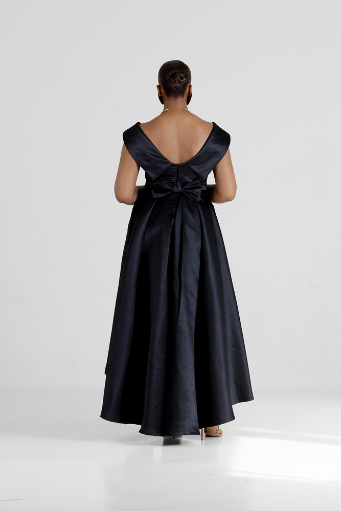 Frida Black Classic Maxi Dress