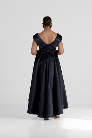 Frida Black Classic Maxi Dress