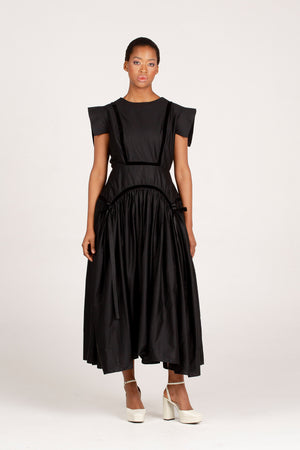 Angalia Mwezi Dress