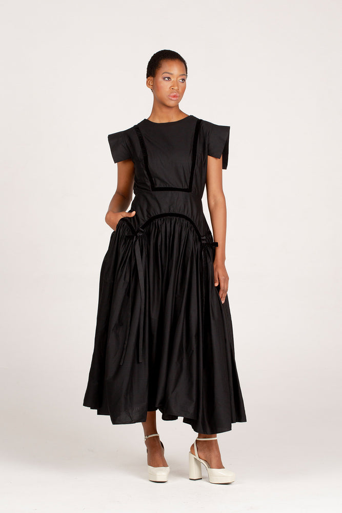 Angalia Mwezi Dress