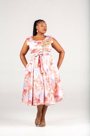 Du Confidence Designs Midi Flair Motive Dress