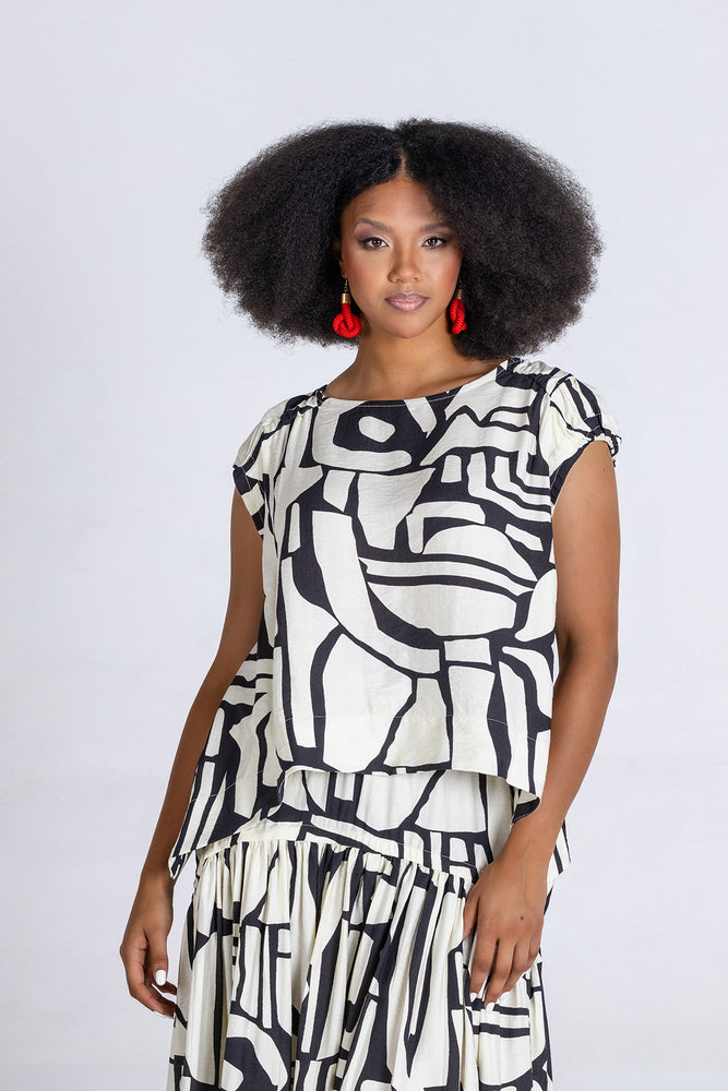 Colleen Eitzen Black And Cream Airflow Linen New Cat Top