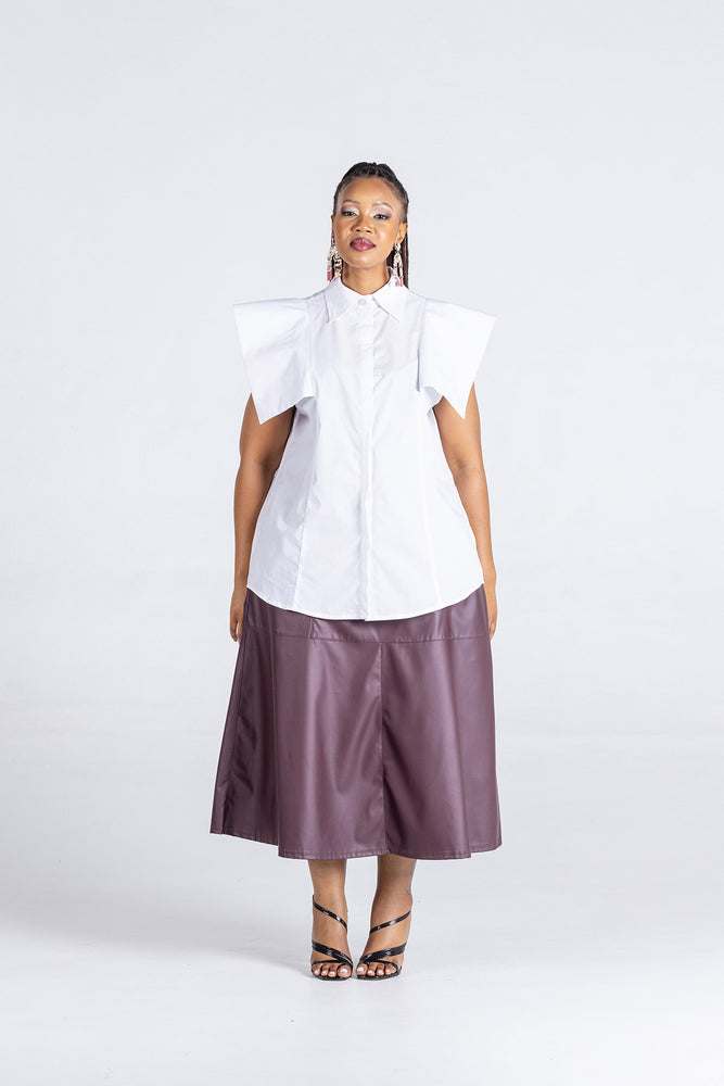 Frida White Top And Red Tie