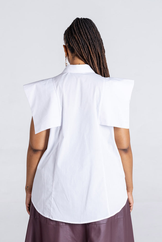 Frida White Top And Red Tie