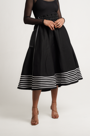 
            
                Load image into Gallery viewer, Ona Bb Modern Umbaco Black Skirt
            
        