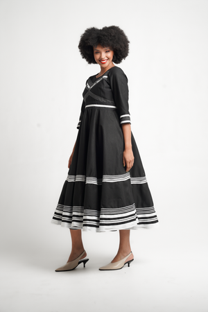 Ona Nkosinje Umbaco Dress