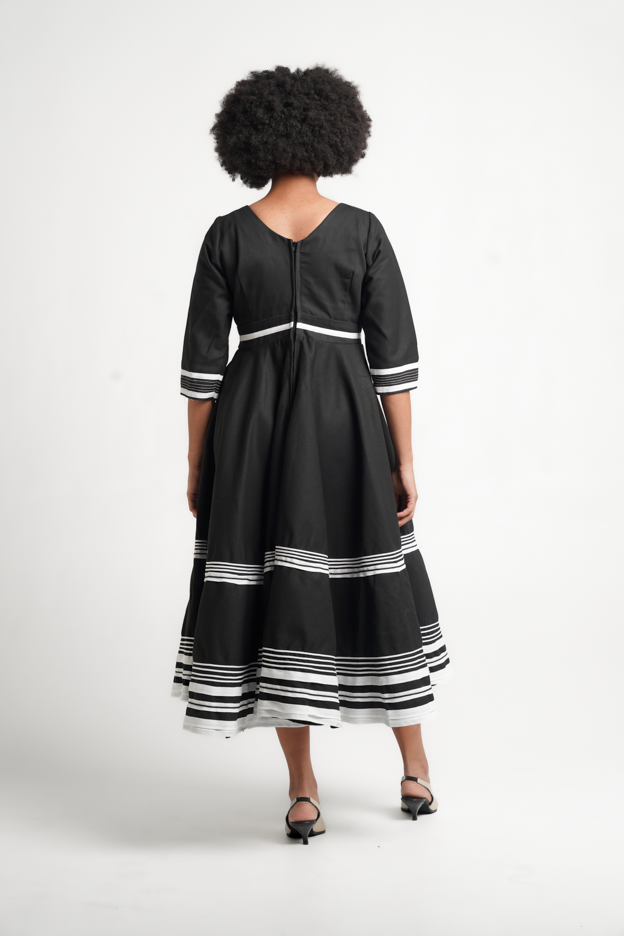 Ona Nkosinje Umbaco Dress