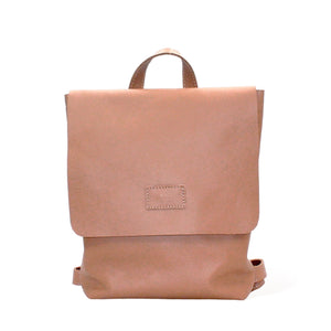
            
                Load image into Gallery viewer, Antelo Henry Unlined Pebble Leather Backpack - Iced Coffee Pebble
            
        