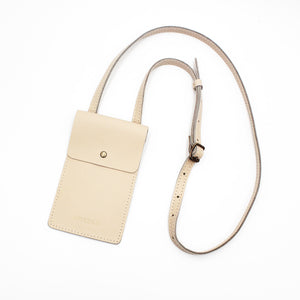 
            
                Load image into Gallery viewer, Antelo Benji Minimalist Pebble Leather Phone Bag - Vanilla Frappe
            
        