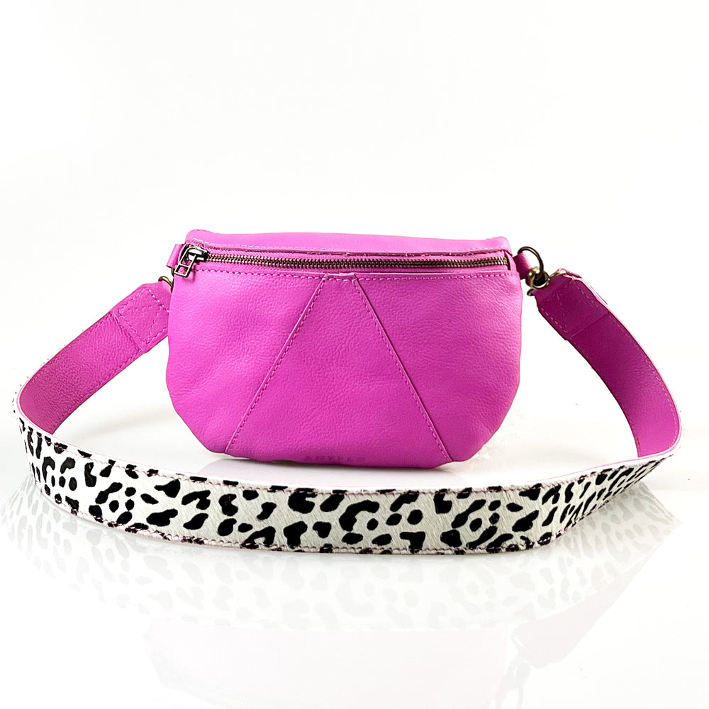 
            
                Load image into Gallery viewer, Antelo Ruby Eclipse Leather Crossbody - Purple Orchid With Wildcat Strap Limited Edition
            
        