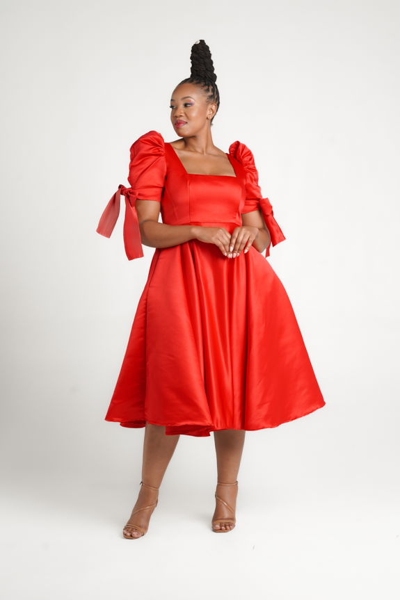 
            
                Load image into Gallery viewer, Skhathi Collection Red Duchess Dress
            
        