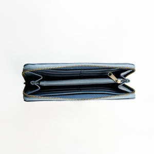 
            
                Load image into Gallery viewer, Antelo Hayley Pebble Leather Zip-Around Wallet - Orion Blue
            
        