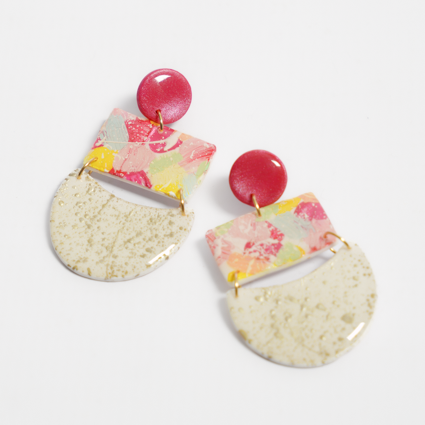 
            
                Load image into Gallery viewer, Relier Pastel Hand Painted Earrings
            
        