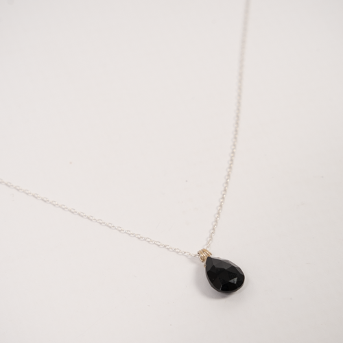 Barely There Gems Black Onyx Sterling Silver Necklace