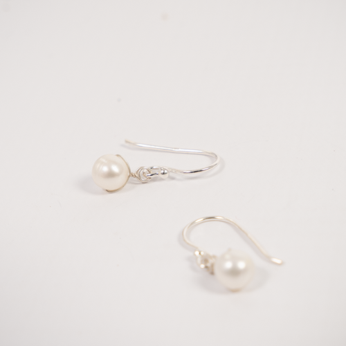 
            
                Load image into Gallery viewer, Barely There Gems Pearl Drop Earrings
            
        