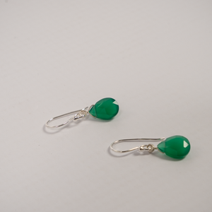 Barely There Gems Green Onyx Drop Earrings